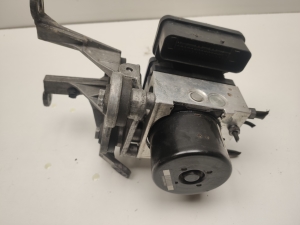 Mercedes Benz C-Class 204 (2007–2014) ABS unit A1729014100 - 5