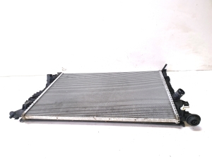 Ford Focus (2018–2026) Cooling radiator JX618005BD - 2