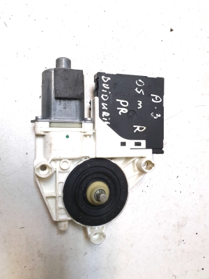 AUDI A3 8L (1996–2003) Control unit 8P0959802A - 3