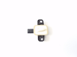 Mercedes Benz CLA-Class W117 (2013–2019) Airbagsensor A1668210351 - 2