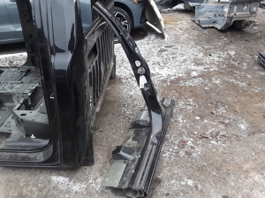 Ford Ranger (2015–2026) Center pillar 2182929 - 2