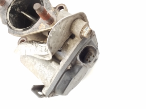 Hyundai Santa Fe (2012–2018) Drosselklappe 284622F700 - 3