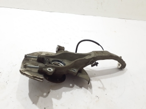 VOLVO XC90 (2015–2024) Front wheel hub 31476878 - 4