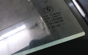 BMW 5 SERIES E34 (1988–1996) Türscheibe hinten 43R001026 - 2