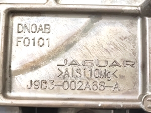 Jaguar l-Pace (2018–2026) Engine bracket J9D3002A68A - 5