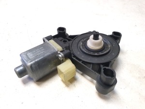 Moteur de lève-vitre de porte latérale arrière - 8W0959812