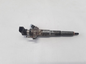  Fuel injector 