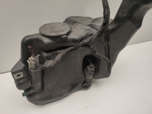 Mercedes Benz C-Class 204 (2007–2014) Front washer fluid reservoir A2048601960 - 3