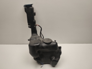 Mercedes Benz C-Class 204 (2007–2014) Front washer fluid reservoir A2048601960 - 4