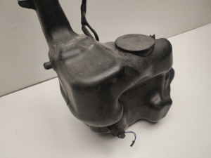 Mercedes Benz C-Class 204 (2007–2014) Front washer fluid reservoir A2048601960 - 5