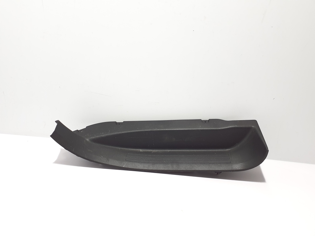 Peugeot Partner III (2019–2026) Inner sill trim 9817666277 Peugeot Partner III (2019–2026) Inner sill trim 9817666277