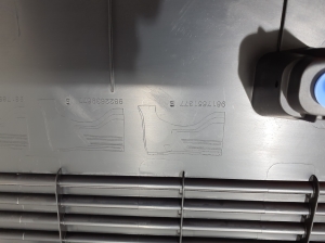 Peugeot Partner III (2019–2026) Trunk side trim panel 9817651577 - 3