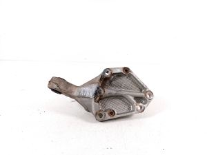 Opel Vivaro C (2019–2026) Front drive shaft bracket 9674067780 - 2
