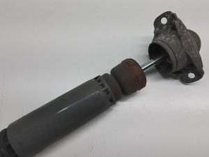 AUDI TT (2014–2026) Stoßdämpfer hinten 8S0512011 - 3