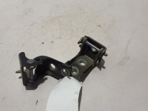 Peugeot Partner III (2019–2026) Front door top hinge 1606475280 - 2