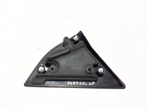 Mirror triangle trim - 9817691477