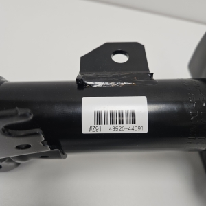 TOYOTA Avensis Verso M2 (2001–2009) Eesmine amortisaator 4852044091 - 4