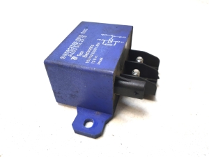 Mercedes Benz A-Class 169 (2004–2012) Relay A0035422519 - 2