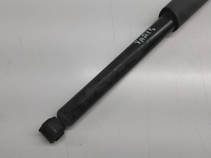 TOYOTA Yaris (2011–2020) Stoßdämpfer hinten 485300DA00 - 3