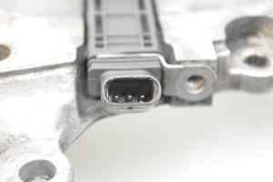 Opel Astra K (2015–2021) Steuerkettendeckel 55574204 - 5