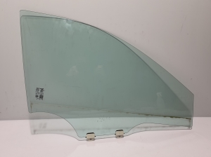   Fenster Scheibe Tür vorne  - 11681608 