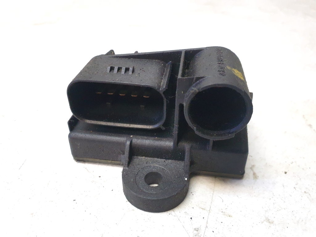 Mercedes Benz Sprinter /906/ (2006–2018) Glow plug relay A6519008902 Mercedes Benz Sprinter /906/ (2006–2018) Glow plug relay A6519008902