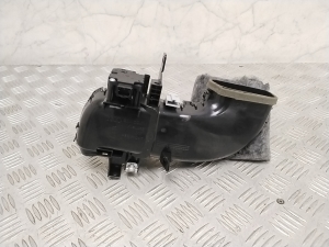 AUDI A8 D5 (2017–2026) Luftansaugschlauch 4N1819353 - 4