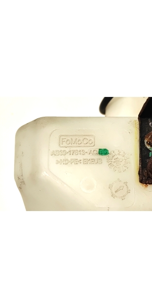 Ford Ranger (2015–2026) Front washer fluid reservoir AB3917613AC - 5