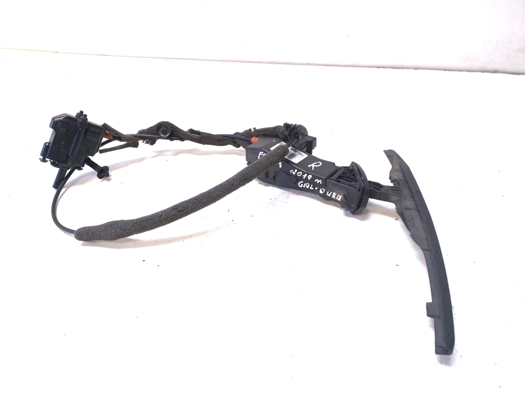 Ford Focus (2018–2026) Rear side door opening limiter JX7BA247B50AB Ford Focus (2018–2026) Rear side door opening limiter JX7BA247B50AB