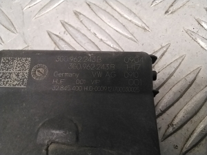 AUDI A8 D5 (2017–2026) Trunk lid control module 3G0962243B - 3