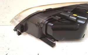 Ford C-MAX (2003–2010) Phare avant 270606 - 2