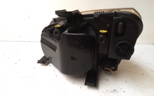 Ford C-MAX (2003–2010) Phare avant 270606 - 4