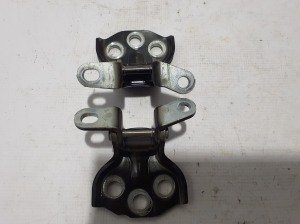 MG, ZS II (2017–2026) Front door top hinge 50011521 - 2