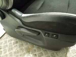 Citroen DS4 (2011–2018) Salons un tā detaļas - 13