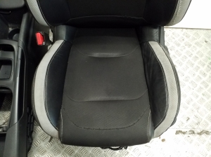 Citroen DS4 (2011–2018) Salons un tā detaļas - 8