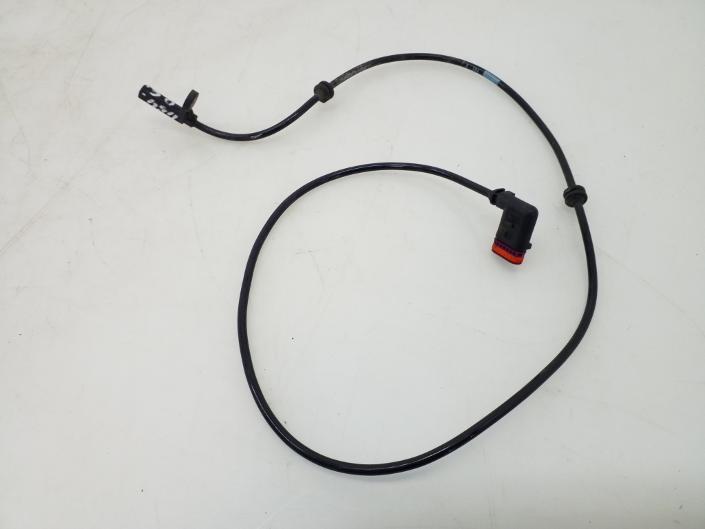 Mercedes Benz GLK-Class 204 (2008–2015) ABS-Sensor hinten A2045401317 Mercedes Benz GLK-Class 204 (2008–2015) ABS-Sensor hinten A2045401317