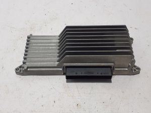   Audioverstärker  - 8R1035223A 