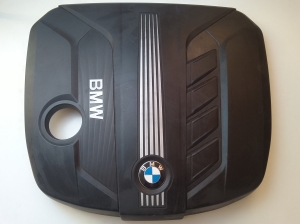 Engine cover - 7802847