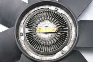 BMW X5 E53 (1999–2006) Fan clutch and its parts 7789257 - 5