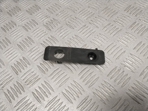 BMW X3 G01 (2017–2026) Halter für Parksensor hinten 9850151