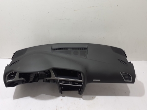 AUDI A5 (2007–2016) Armatuurlaud 8T1857003C - 4