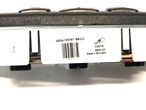 Ford Ranger (2015–2026) Muu valgustus AB3913K767BA3JA - 3