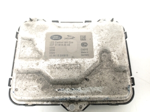 Jaguar XE (2015–2026) Xenon headlight control unit 5DF01181840AE - 3