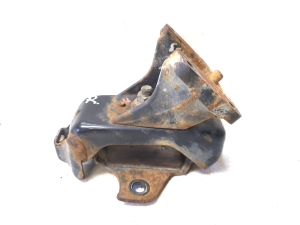 TOYOTA Hilux (2015–2020) Engine mount 34123610L020 - 2