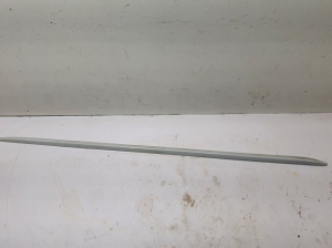   Schwellerverkleidung außen  - 8T0854931A 