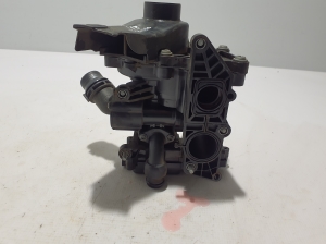 AUDI A5 (2007–2016) Veepump 06L121111F - 4