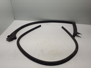   Joint de porte avant  - 8T0837911G 
