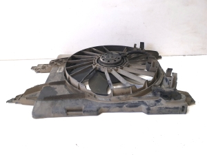 RENAULT Scenic (2003–2010) Dzesēšanas ventilators un tā daļas 8200151465 - 2