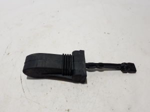 AUDI A5 (2007–2016) Front door check 8T0837203A - 2