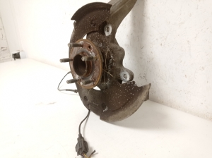Jaguar XE (2015–2026) Front wheel hub GX733K186A - 4